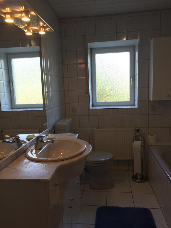 4-Zimmer Apartment Auf Resthof Halver Exteriér fotografie